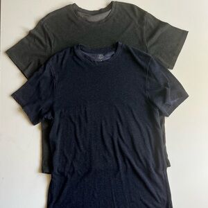 SET OF 2 Nordstrom Treasure & Bond shirts - distressed dark blue + gray - medium